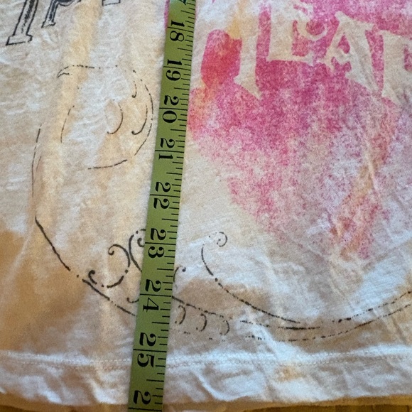 Magnolia Pearl Your Aura Tee - Picture 7 of 8